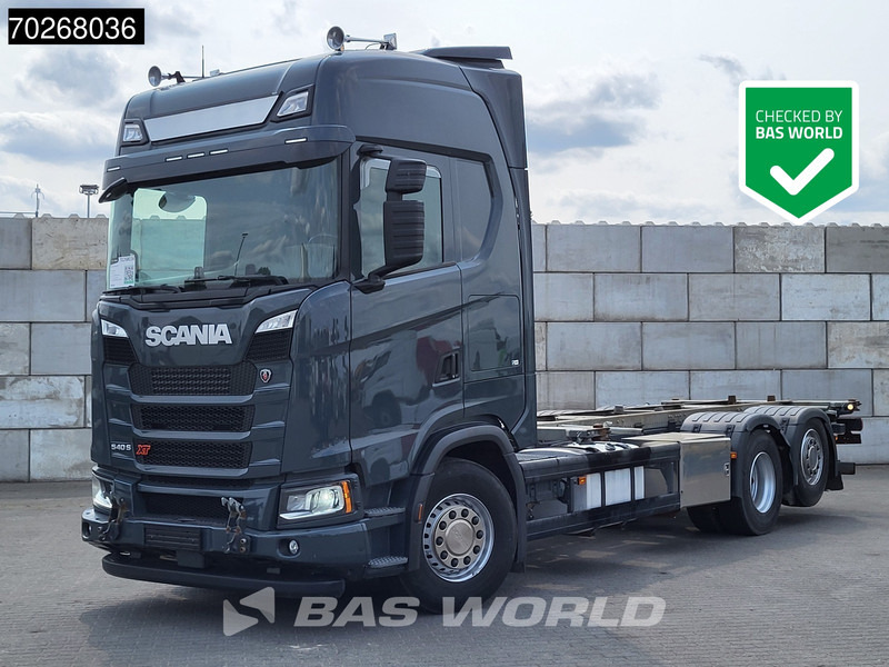 Scania S540 6X2 Retarder Euro 6 ACC Navi ADR Euro 6 - Autocarro portacontainer/ Caisse interchangeable: foto 1 Scania S540 6X2 Retarder Euro 6 ACC Navi ADR Euro 6 - Autocarro portacontainer/ Caisse interchangeable: foto 1