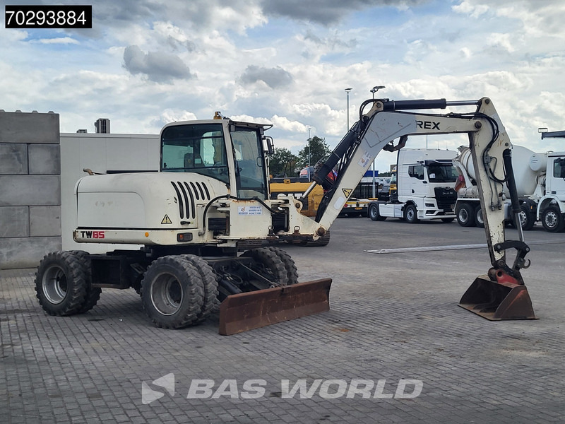 Escavatore gommato Terex TW85: foto 9