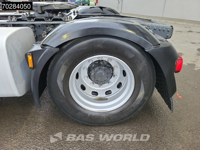 Trattore stradale DAF XF 530 4X2 SSC Retarder 2x Tanks Standklima ACC Euro 6: foto 16