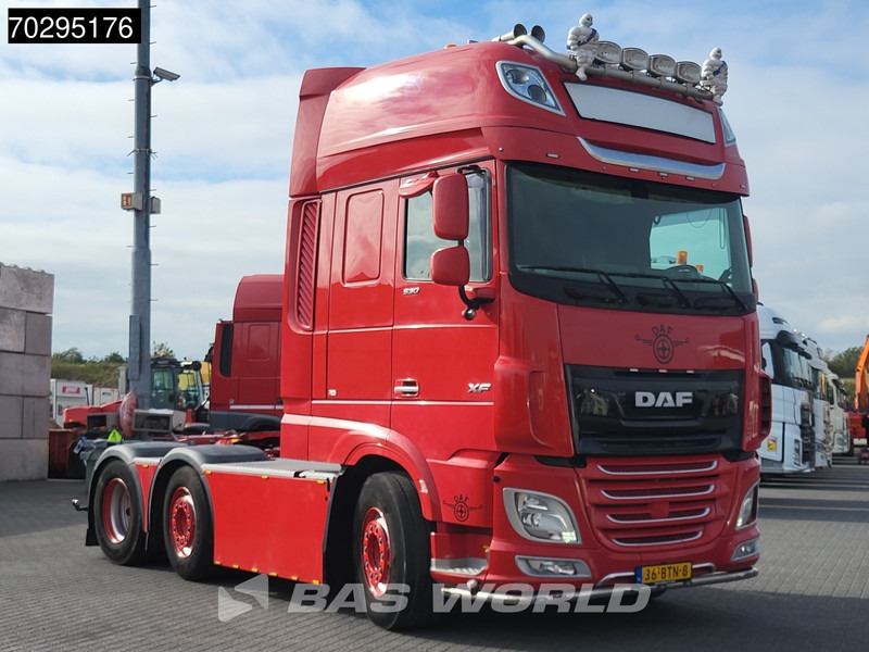 DAF XF 530 6X2 Special Interior! NL-Truck SSC Lift+Lenkachse ACC Navi Euro 6 - Trattore stradale: foto 3 DAF XF 530 6X2 Special Interior! NL-Truck SSC Lift+Lenkachse ACC Navi Euro 6 - Trattore stradale: foto 3