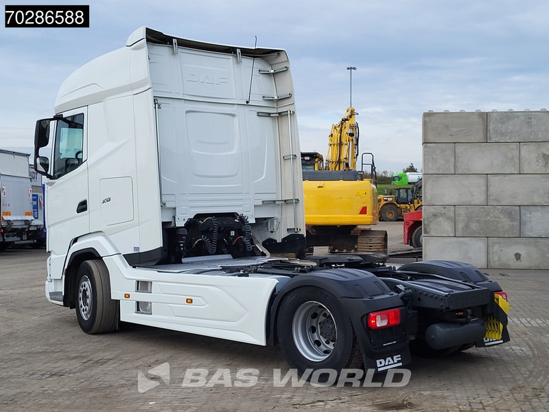 DAF XG 530 XG 4X2 Retarder 2xTanks ACC LED Euro 6 - Trattore stradale: foto 2 DAF XG 530 XG 4X2 Retarder 2xTanks ACC LED Euro 6 - Trattore stradale: foto 2