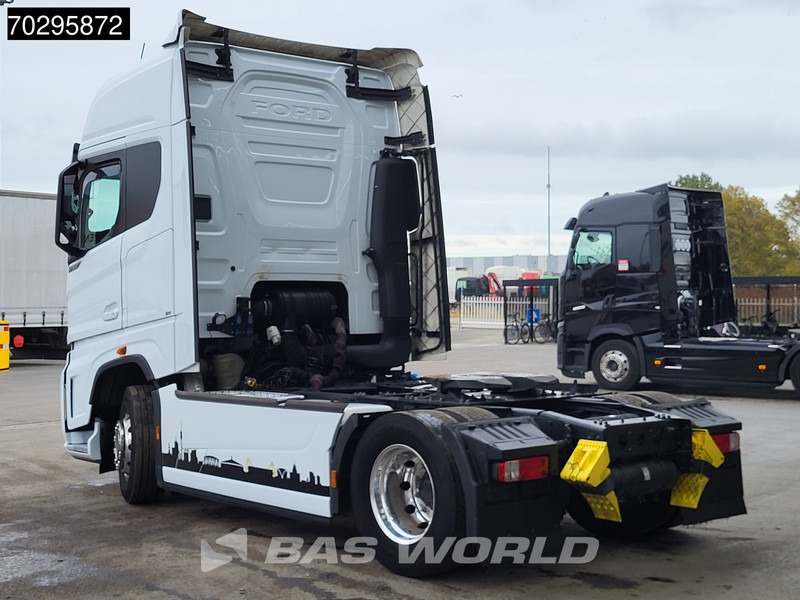 Ford F-Max 500 4X2 Retarder Standairco 2xTanks ACC LED Euro 6 - Trattore stradale: foto 2 Ford F-Max 500 4X2 Retarder Standairco 2xTanks ACC LED Euro 6 - Trattore stradale: foto 2