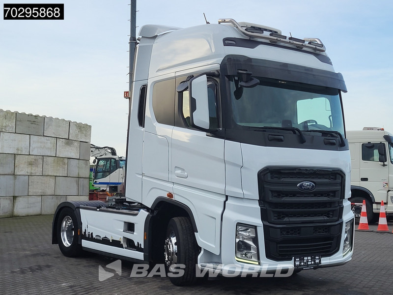 Ford F-Max 500 4X2 Retarder Standairco 2xTanks ACC LED Euro 6 - Trattore stradale: foto 3 Ford F-Max 500 4X2 Retarder Standairco 2xTanks ACC LED Euro 6 - Trattore stradale: foto 3