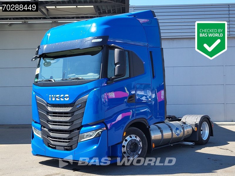 Iveco S-Way 460 4X2 LNG! Retarder Mega 2xTanks Navi ACC LED Euro 6 - Trattore stradale: foto 1 Iveco S-Way 460 4X2 LNG! Retarder Mega 2xTanks Navi ACC LED Euro 6 - Trattore stradale: foto 1