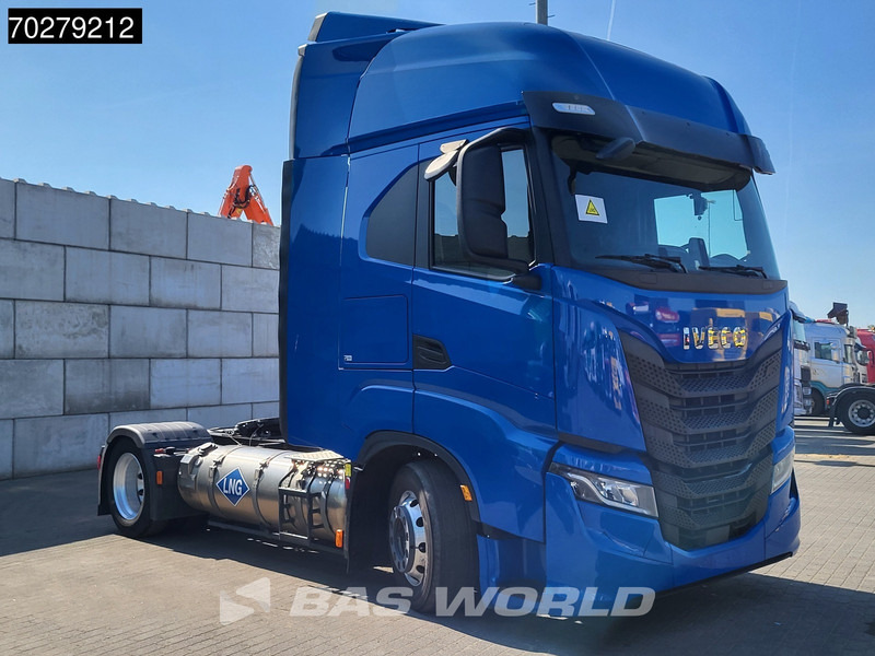 Trattore stradale Iveco S-Way 460 4X2 Mega 2x LNG Tanks Retarder ACC Euro 6: foto 10