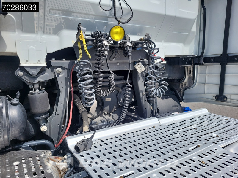 Iveco S-Way 510 S-Way 4X2 Retarder ACC Navi Euro 6 - Trattore stradale: foto 5 Iveco S-Way 510 S-Way 4X2 Retarder ACC Navi Euro 6 - Trattore stradale: foto 5