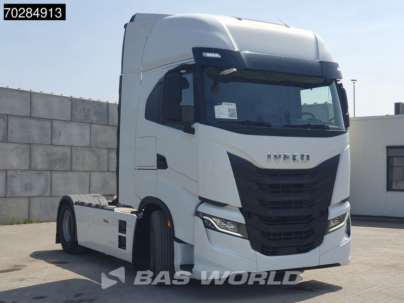 Iveco S-Way 510 S-Way 4X2 Retarder ACC Navi Euro 6 - Trattore stradale: foto 3 Iveco S-Way 510 S-Way 4X2 Retarder ACC Navi Euro 6 - Trattore stradale: foto 3