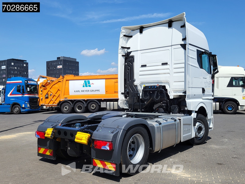 MAN TGX 18.480 4X2 NEW! GX LED 2x Tanks Standklima ACC Euro 6 - Trattore stradale: foto 5 MAN TGX 18.480 4X2 NEW! GX LED 2x Tanks Standklima ACC Euro 6 - Trattore stradale: foto 5