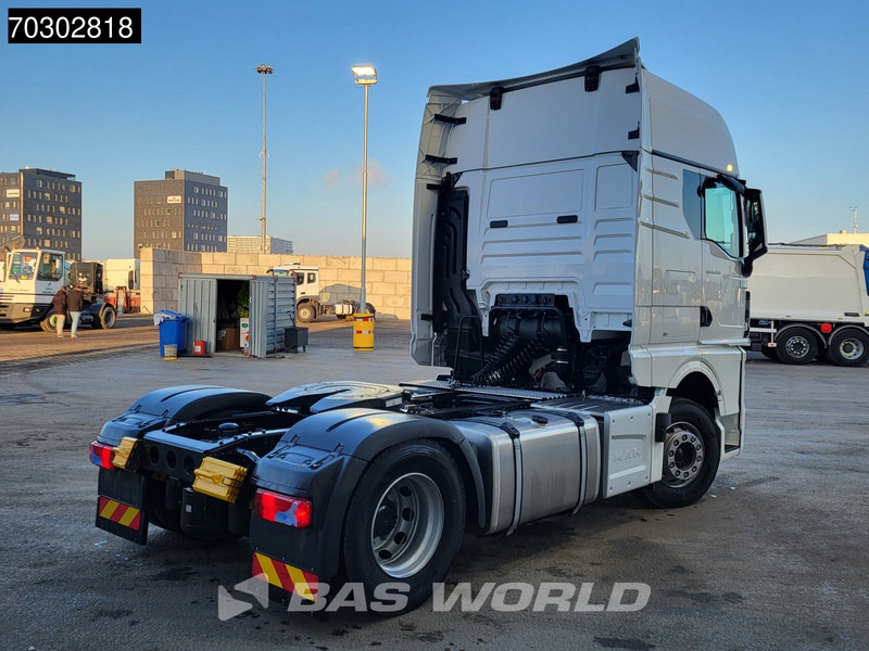 MAN TGX 18.480 4X2 NEW! GX Standklima LED 2x Tanks ACC Euro 6 - Trattore stradale: foto 5 MAN TGX 18.480 4X2 NEW! GX Standklima LED 2x Tanks ACC Euro 6 - Trattore stradale: foto 5
