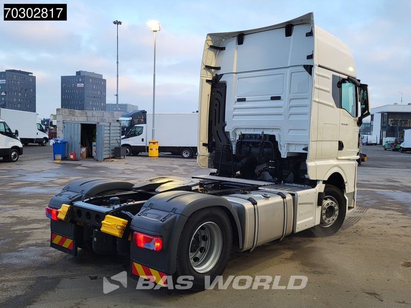 MAN TGX 18.480 4X2 NEW! GX Standklima LED 2x Tanks ACC Euro 6 - Trattore stradale: foto 5 MAN TGX 18.480 4X2 NEW! GX Standklima LED 2x Tanks ACC Euro 6 - Trattore stradale: foto 5