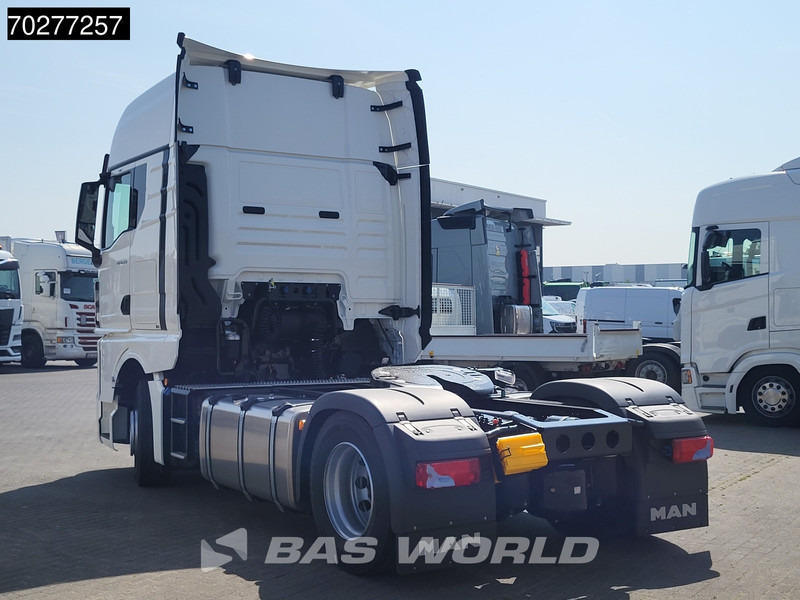 MAN TGX 18.520 4X2 NEW! GX Retarder 2x Tanks Standklima ACC - Trattore stradale: foto 2 MAN TGX 18.520 4X2 NEW! GX Retarder 2x Tanks Standklima ACC - Trattore stradale: foto 2
