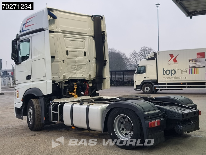 Mercedes-Benz Actros 1842 4X2 GigaSpace 2x Tanks Standklima - Trattore stradale: foto 2 Mercedes-Benz Actros 1842 4X2 GigaSpace 2x Tanks Standklima - Trattore stradale: foto 2