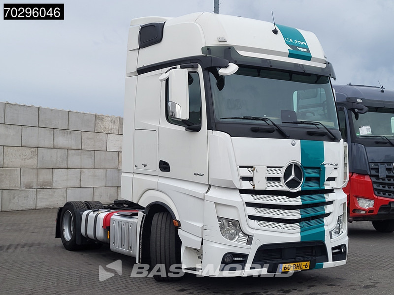 Mercedes-Benz Actros 1842 Actros 4X2 GigaSpace NL-Truck Mega 2xTanks ACC Standklima Euro 6 - Trattore stradale: foto 3 Mercedes-Benz Actros 1842 Actros 4X2 GigaSpace NL-Truck Mega 2xTanks ACC Standklima Euro 6 - Trattore stradale: foto 3