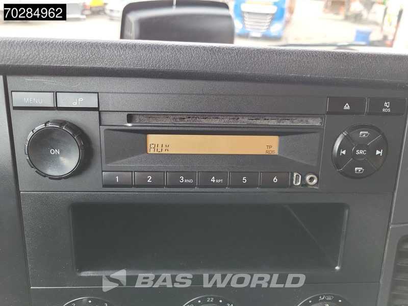 Leasing di Mercedes-Benz Actros 1845 4X2 ClassicSpace Retarder Euro 6 Mercedes-Benz Actros 1845 4X2 ClassicSpace Retarder Euro 6: foto 18 Leasing di Mercedes-Benz Actros 1845 4X2 ClassicSpace Retarder Euro 6 Mercedes-Benz Actros 1845 4X2 ClassicSpace Retarder Euro 6: foto 18