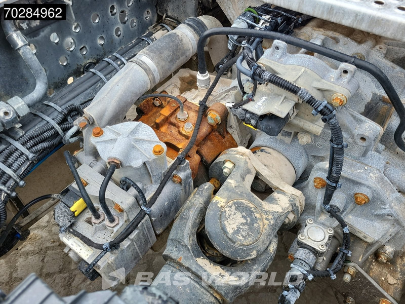 Leasing di Mercedes-Benz Actros 1845 4X2 ClassicSpace Retarder Euro 6 Mercedes-Benz Actros 1845 4X2 ClassicSpace Retarder Euro 6: foto 13 Leasing di Mercedes-Benz Actros 1845 4X2 ClassicSpace Retarder Euro 6 Mercedes-Benz Actros 1845 4X2 ClassicSpace Retarder Euro 6: foto 13