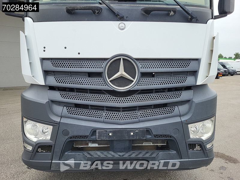 Leasing di Mercedes-Benz Actros 1845 4X2 ClassicSpace Retarder Euro 6 Mercedes-Benz Actros 1845 4X2 ClassicSpace Retarder Euro 6: foto 8 Leasing di Mercedes-Benz Actros 1845 4X2 ClassicSpace Retarder Euro 6 Mercedes-Benz Actros 1845 4X2 ClassicSpace Retarder Euro 6: foto 8