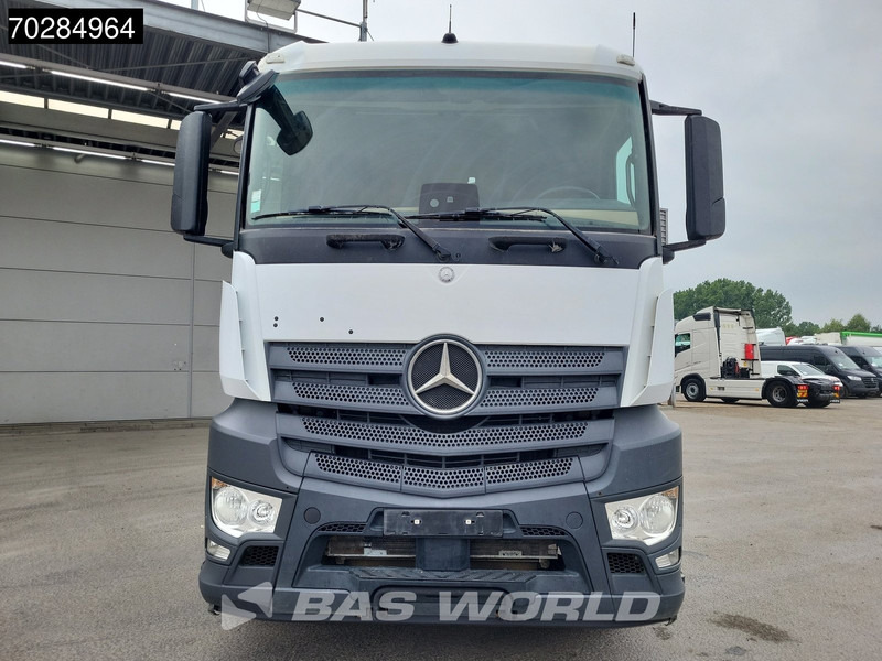 Leasing di Mercedes-Benz Actros 1845 4X2 ClassicSpace Retarder Euro 6 Mercedes-Benz Actros 1845 4X2 ClassicSpace Retarder Euro 6: foto 6 Leasing di Mercedes-Benz Actros 1845 4X2 ClassicSpace Retarder Euro 6 Mercedes-Benz Actros 1845 4X2 ClassicSpace Retarder Euro 6: foto 6