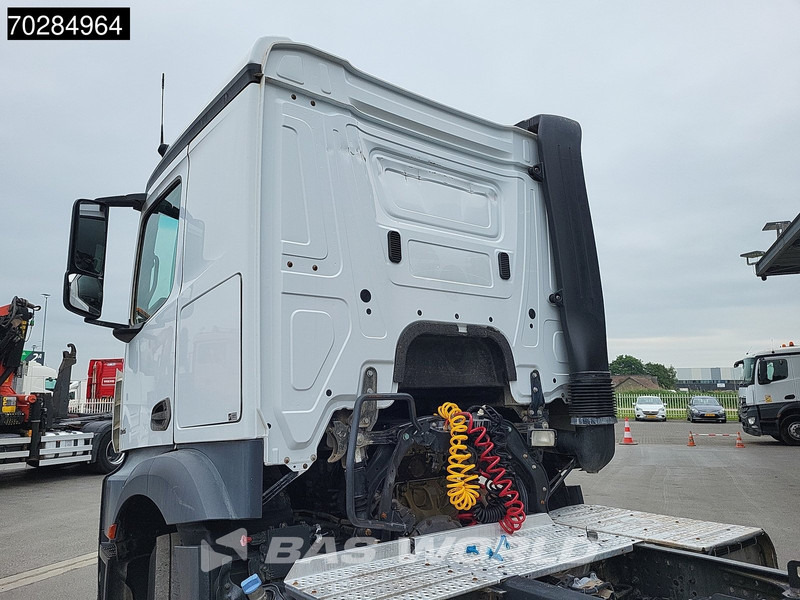 Leasing di Mercedes-Benz Actros 1845 4X2 ClassicSpace Retarder Euro 6 Mercedes-Benz Actros 1845 4X2 ClassicSpace Retarder Euro 6: foto 11 Leasing di Mercedes-Benz Actros 1845 4X2 ClassicSpace Retarder Euro 6 Mercedes-Benz Actros 1845 4X2 ClassicSpace Retarder Euro 6: foto 11