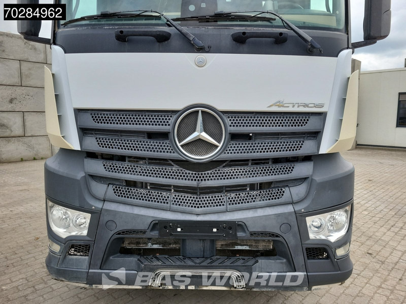 Leasing di Mercedes-Benz Actros 1845 4X2 ClassicSpace Retarder Euro 6 Mercedes-Benz Actros 1845 4X2 ClassicSpace Retarder Euro 6: foto 7 Leasing di Mercedes-Benz Actros 1845 4X2 ClassicSpace Retarder Euro 6 Mercedes-Benz Actros 1845 4X2 ClassicSpace Retarder Euro 6: foto 7