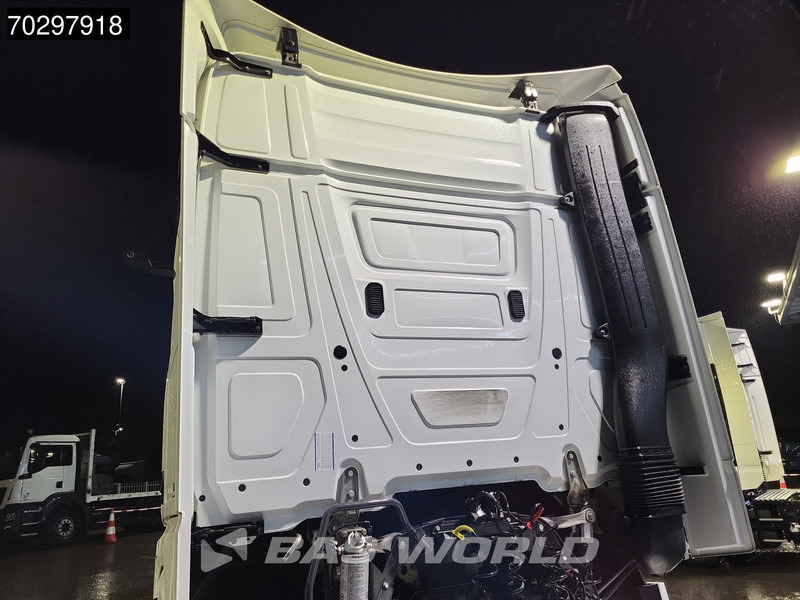 Mercedes-Benz Actros 1845 4X2 StreamSpace 2xTanks Standklima Navi Euro 6 - Trattore stradale: foto 5 Mercedes-Benz Actros 1845 4X2 StreamSpace 2xTanks Standklima Navi Euro 6 - Trattore stradale: foto 5