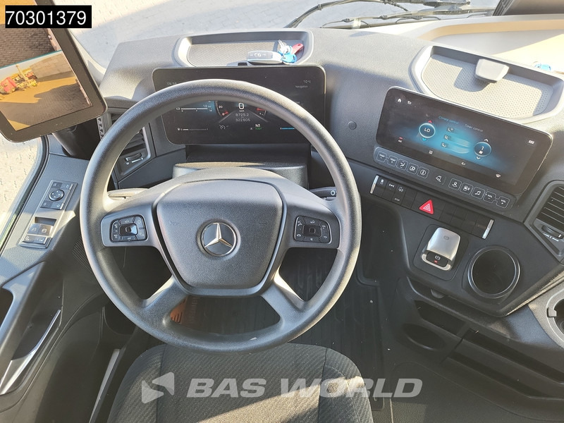 Trattore stradale Mercedes-Benz Actros 1845 Actros 4X2 BigSpace 2x Tanks: foto 15 Trattore stradale Mercedes-Benz Actros 1845 Actros 4X2 BigSpace 2x Tanks: foto 15