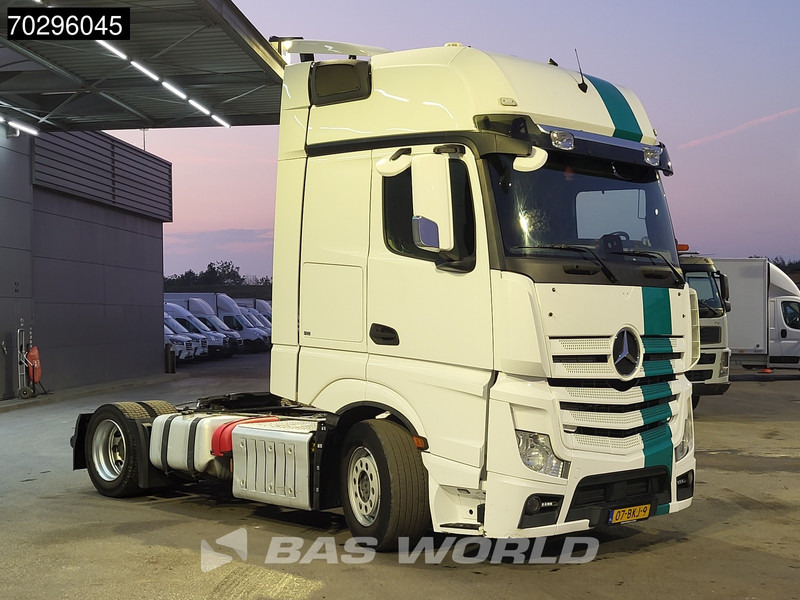 Mercedes-Benz Actros 1845 Actros 4X2 GigaSpace NL-Truck Mega 2xTanks Standklima ACC Euro 6 - Trattore stradale: foto 3 Mercedes-Benz Actros 1845 Actros 4X2 GigaSpace NL-Truck Mega 2xTanks Standklima ACC Euro 6 - Trattore stradale: foto 3