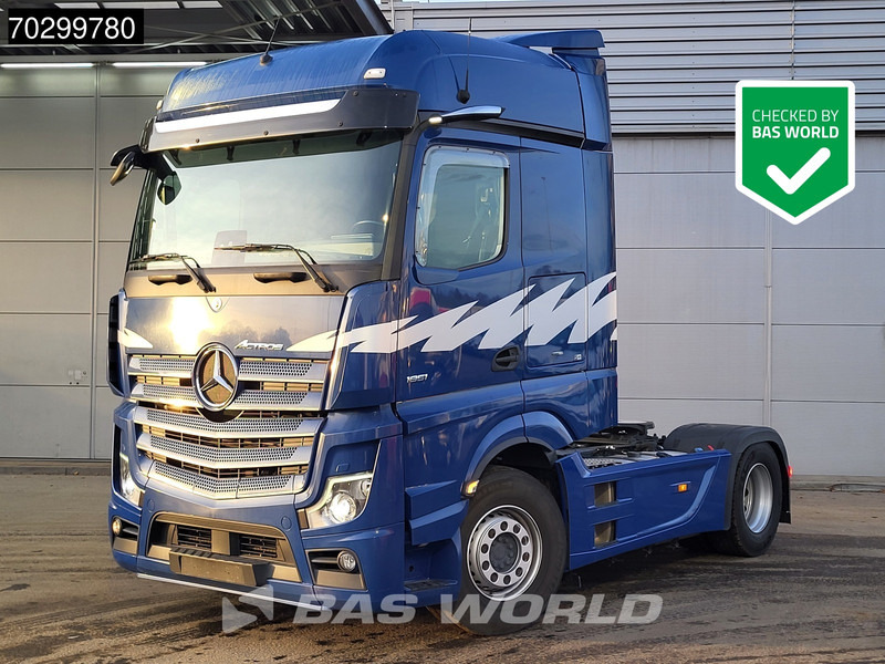 Mercedes-Benz Actros 1851 4X2 BigSpace Retarder 2x Tanks Full-Air Standklima - Trattore stradale: foto 1 Mercedes-Benz Actros 1851 4X2 BigSpace Retarder 2x Tanks Full-Air Standklima - Trattore stradale: foto 1