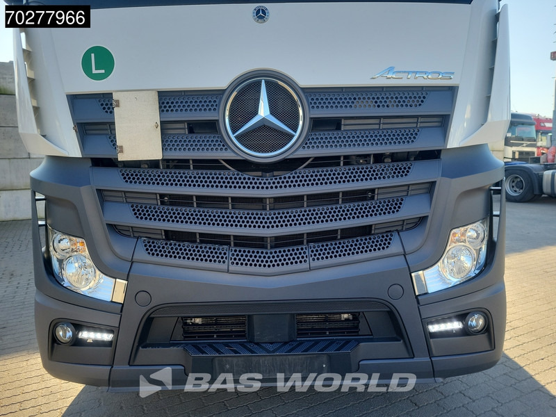 Trattore stradale Mercedes-Benz Actros 1851 Actros 4X2 BigSpace 2x Tanks: foto 13