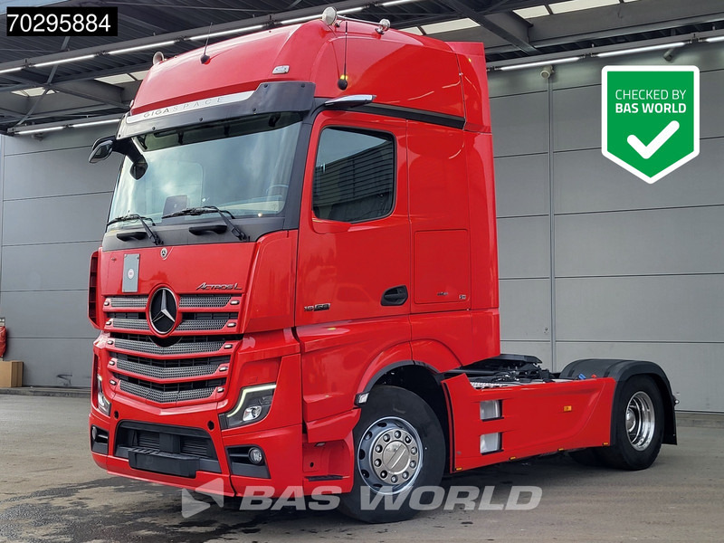 Mercedes-Benz Actros 1858 4X2 GigaSpace Retarder 2xTanks Leather Standairco PPC Navi ACC Euro 6 - Trattore stradale: foto 1 Mercedes-Benz Actros 1858 4X2 GigaSpace Retarder 2xTanks Leather Standairco PPC Navi ACC Euro 6 - Trattore stradale: foto 1