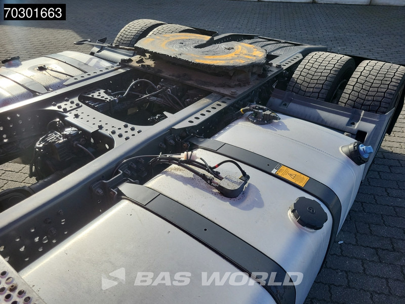 Trattore stradale Mercedes-Benz Actros 1942 4X2 NL-Truck Mega StreamSpace: foto 13