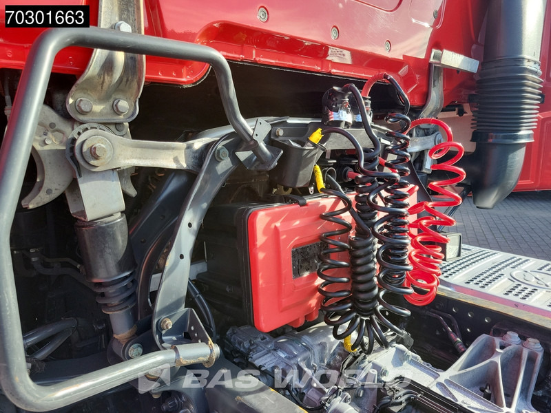 Trattore stradale Mercedes-Benz Actros 1942 4X2 NL-Truck Mega StreamSpace: foto 12