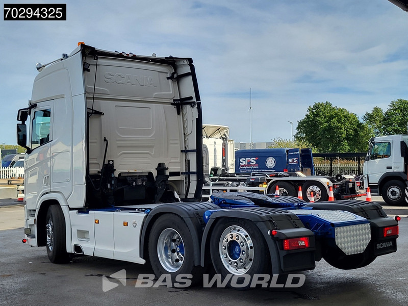 Scania R580 P 6X2 Full-Air Retarder Lift-Axle Leder ACC LED Euro 6 - Trattore stradale: foto 2 Scania R580 P 6X2 Full-Air Retarder Lift-Axle Leder ACC LED Euro 6 - Trattore stradale: foto 2