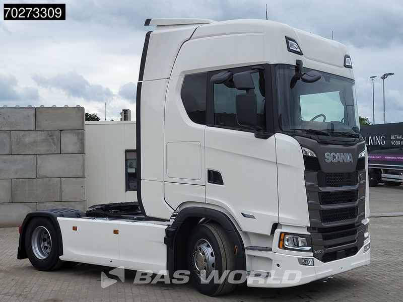 Scania S460 4X2 NEW! Retarder 2x Tanks ACC Navi Standklima - Trattore stradale: foto 3 Scania S460 4X2 NEW! Retarder 2x Tanks ACC Navi Standklima - Trattore stradale: foto 3