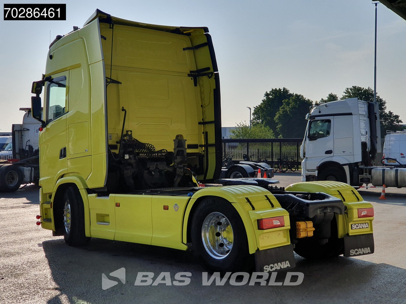 Scania S580 4X2 Retarder 2x Tanks Standklima Navi Alcoa - Trattore stradale: foto 2 Scania S580 4X2 Retarder 2x Tanks Standklima Navi Alcoa - Trattore stradale: foto 2