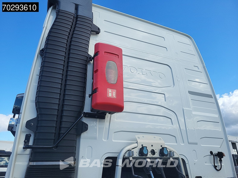 Volvo FH 420 FH 4X2 ACC Standklima ADR Euro 6 - Trattore stradale: foto 5 Volvo FH 420 FH 4X2 ACC Standklima ADR Euro 6 - Trattore stradale: foto 5