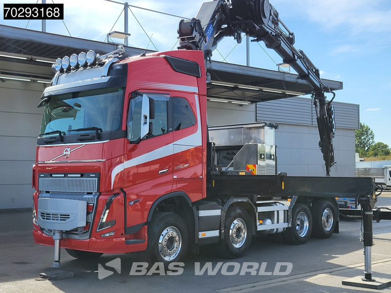 Volvo FH16 650 FH16 8X2 Tractorhead HMF 7020K-RCS Crane + Fly-Jib Lift+Steering Axle Navi ACC - Trattore stradale: foto 5 Volvo FH16 650 FH16 8X2 Tractorhead HMF 7020K-RCS Crane + Fly-Jib Lift+Steering Axle Navi ACC - Trattore stradale: foto 5