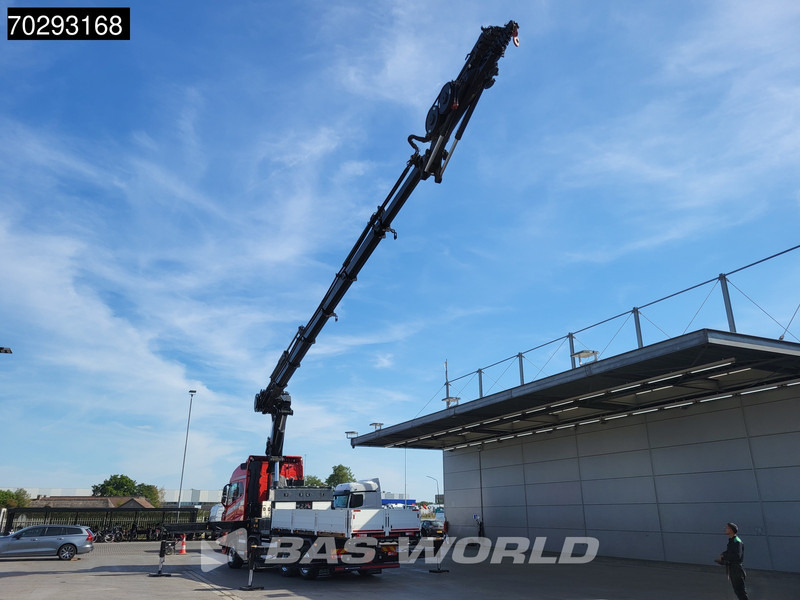 Volvo FH16 650 FH16 8X2 Tractorhead HMF 7020K-RCS Crane + Fly-Jib Lift+Steering Axle Navi ACC - Trattore stradale: foto 2 Volvo FH16 650 FH16 8X2 Tractorhead HMF 7020K-RCS Crane + Fly-Jib Lift+Steering Axle Navi ACC - Trattore stradale: foto 2