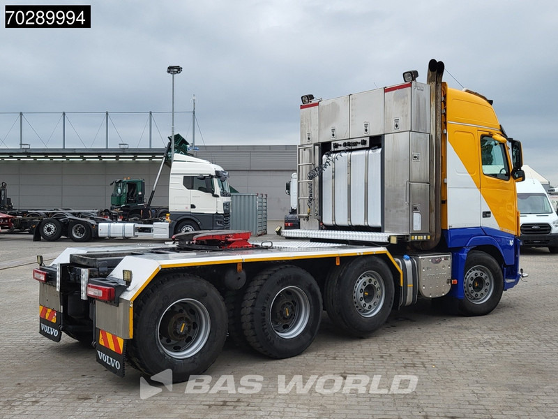 Volvo FH16 700 FH16 8X4 90T! Retarder Big-Axle Lift+Lenkachse Euro 5 - Trattore stradale: foto 5 Volvo FH16 700 FH16 8X4 90T! Retarder Big-Axle Lift+Lenkachse Euro 5 - Trattore stradale: foto 5