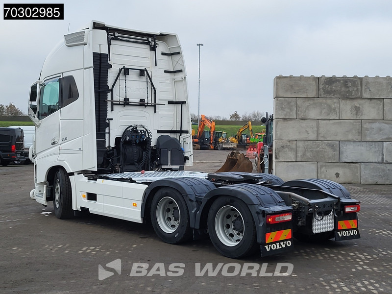 Volvo FH16 750 FH16 6X4 XL Retarder Full-Air 2xTanks Hydraulik - Trattore stradale: foto 2 Volvo FH16 750 FH16 6X4 XL Retarder Full-Air 2xTanks Hydraulik - Trattore stradale: foto 2