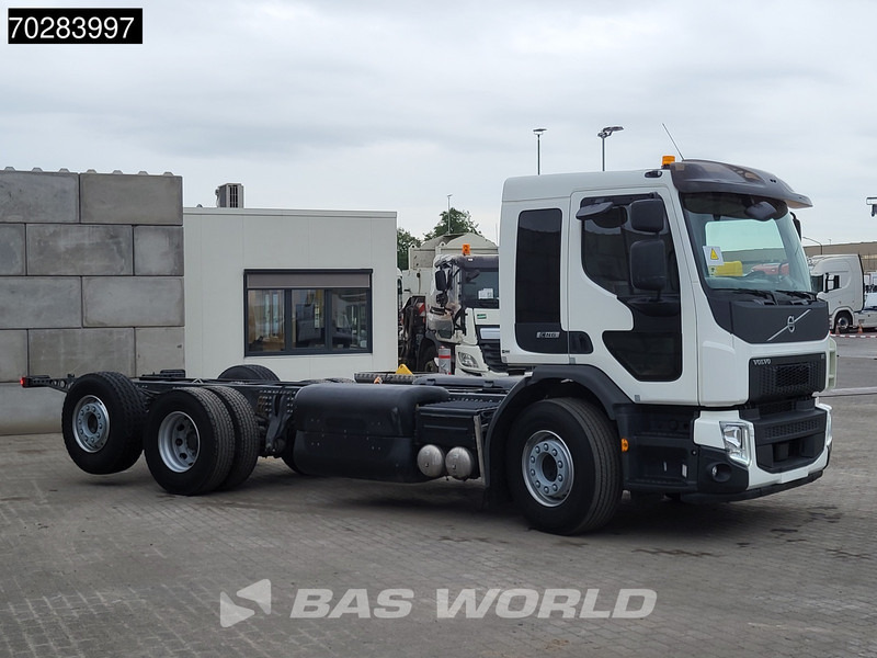 Volvo FE 320 FE 6X2 CNG Full Air suspension Lift+steering Axle Retarder Euro 6 - Autocarro telaio: foto 5 Volvo FE 320 FE 6X2 CNG Full Air suspension Lift+steering Axle Retarder Euro 6 - Autocarro telaio: foto 5