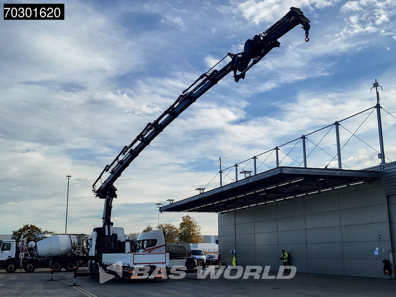 Volvo FH 460 8X2 UNUSED EFFER 1000 9S + 6S Crane + Fly-Jib Lift+Lenkachse VEB+ Euro 6 - Autocarro con pianale/ Cassone fisso, Camion con gru: foto 2 Volvo FH 460 8X2 UNUSED EFFER 1000 9S + 6S Crane + Fly-Jib Lift+Lenkachse VEB+ Euro 6 - Autocarro con pianale/ Cassone fisso, Camion con gru: foto 2