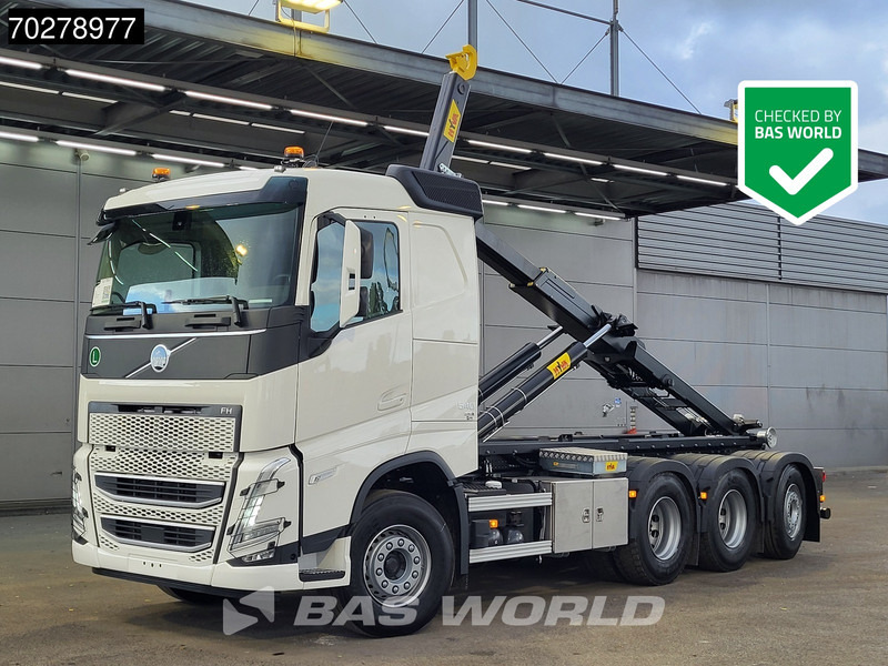 Volvo FH 540 8X4 NEW! HYVA 30-62 Heavy-Duty Lift-Steering Axle Retarder Euro 6 - Autocarro scarrabile: foto 1 Volvo FH 540 8X4 NEW! HYVA 30-62 Heavy-Duty Lift-Steering Axle Retarder Euro 6 - Autocarro scarrabile: foto 1