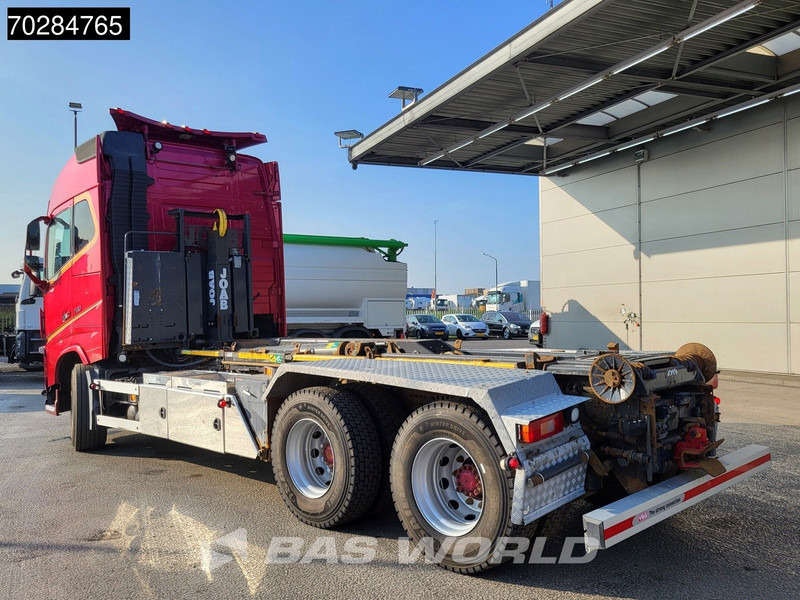 Volvo FH16 700 FH16 6X4 Full Air 20t Hook Xenon Euro 5 - Autocarro scarrabile: foto 3 Volvo FH16 700 FH16 6X4 Full Air 20t Hook Xenon Euro 5 - Autocarro scarrabile: foto 3