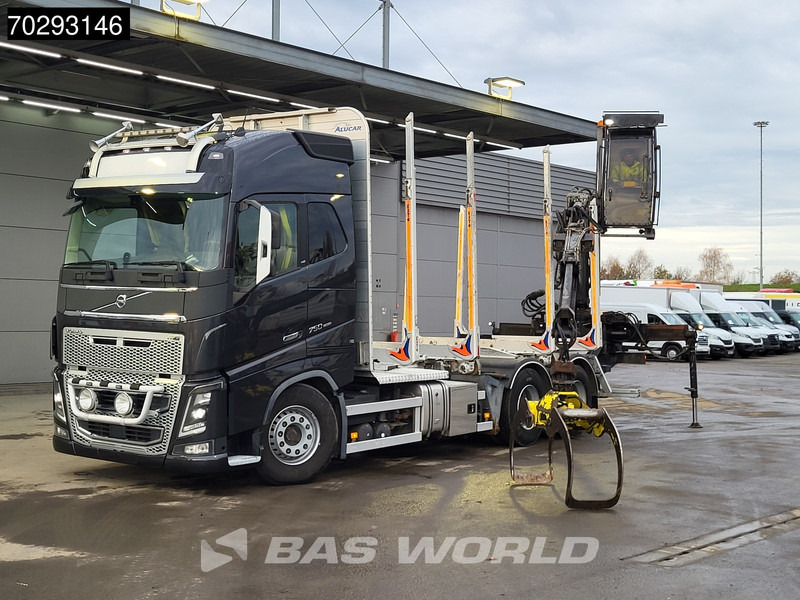 Volvo FH16 750 FH16 6X4 HIAB LOGLIFT F108S 83 Wood crane Retarder VEB+ Big-Axle Euro 6 - Camion trasporto legname, Camion con gru: foto 5 Volvo FH16 750 FH16 6X4 HIAB LOGLIFT F108S 83 Wood crane Retarder VEB+ Big-Axle Euro 6 - Camion trasporto legname, Camion con gru: foto 5