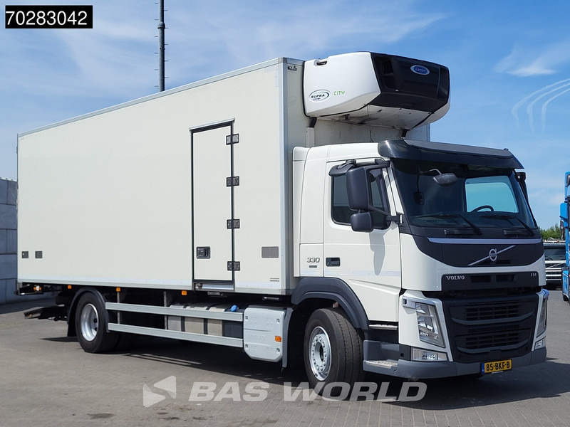 Volvo FM 330 4X2 NL-Truck DynamicSteering Koelmotor Euro 6 - Autocarro frigorifero: foto 3 Volvo FM 330 4X2 NL-Truck DynamicSteering Koelmotor Euro 6 - Autocarro frigorifero: foto 3