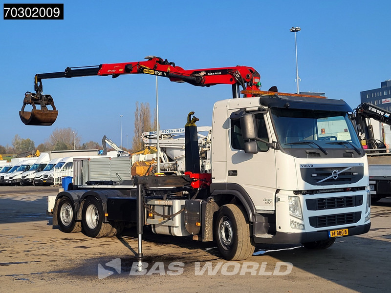 Volvo FM 330 FM 6X2 Palfinger Epsilon Z-Crane VDL Hook Lift+Steering Axle - Autocarro scarrabile, Camion con gru: foto 3 Volvo FM 330 FM 6X2 Palfinger Epsilon Z-Crane VDL Hook Lift+Steering Axle - Autocarro scarrabile, Camion con gru: foto 3
