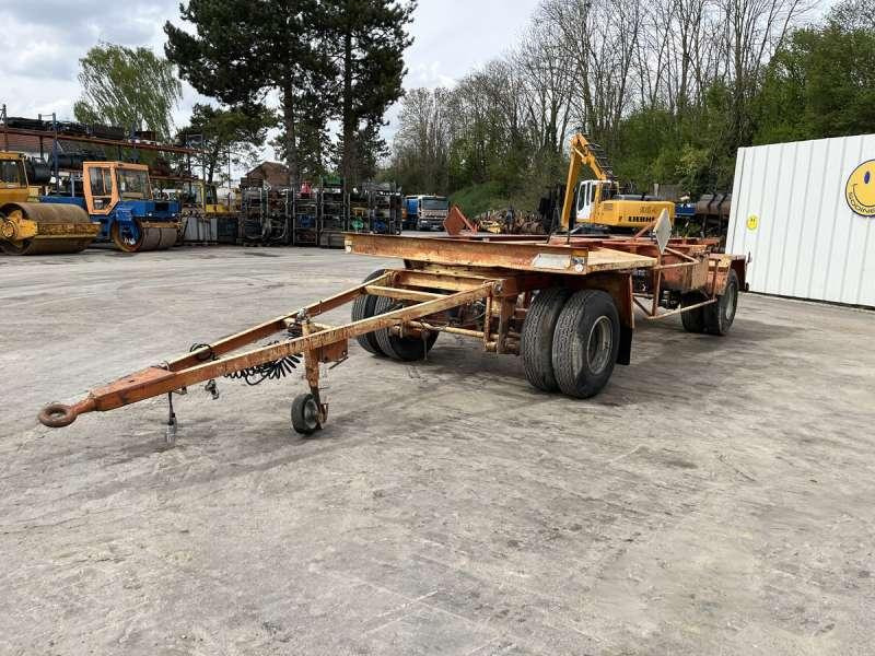 ADOC 2 ESSIEUX - Rimorchio per auto: foto 2 ADOC 2 ESSIEUX - Rimorchio per auto: foto 2