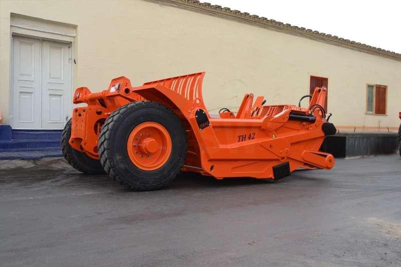 Agrotécnica TH42 - Ruspa: foto 1 Agrotécnica TH42 - Ruspa: foto 1