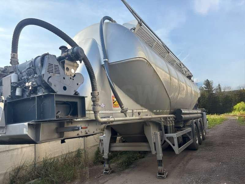 Ardor 3 ESSIEUX - Semirimorchio cisterna: foto 1 Ardor 3 ESSIEUX - Semirimorchio cisterna: foto 1