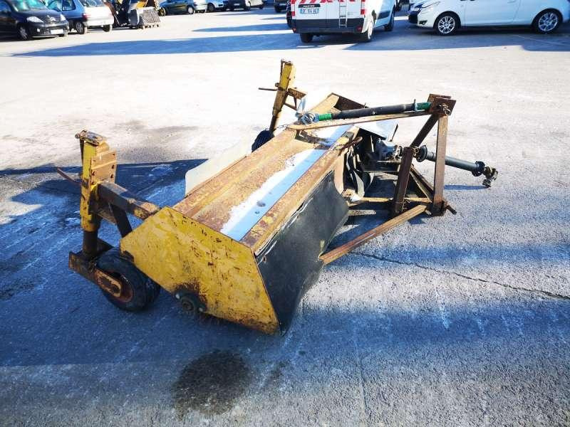 BALAIS 3 POINTS - Spazzola: foto 4 BALAIS 3 POINTS - Spazzola: foto 4